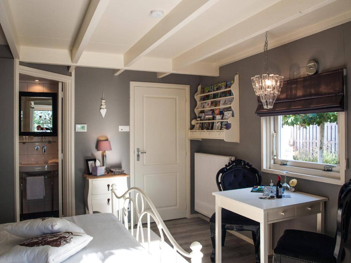 Numansdorp Bed & Breakfast De Schuur Inn מראה חיצוני תמונה