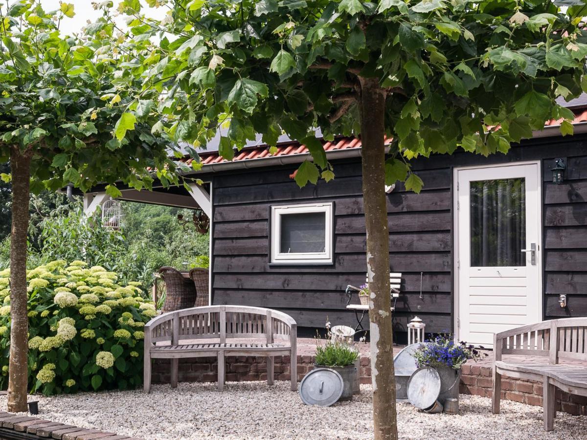 Numansdorp Bed & Breakfast De Schuur Inn מראה חיצוני תמונה